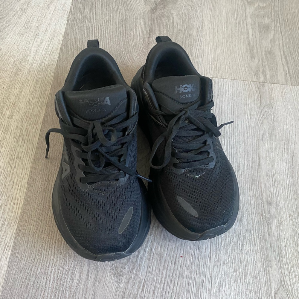 hoka bondi 8 sneaker size 36